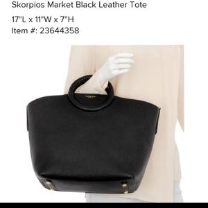 Like new MK Skorpios Market Black Tote/shoulder
